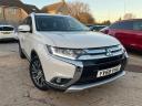 Mitsubishi Outlander DI-D 4
