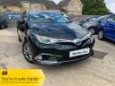 Toyota Auris Excel VVT-I Hybrid CVT